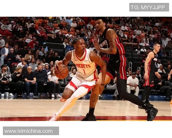 3月1日火箭队与热火队精彩对决录像回放分析与精彩瞬间回顾 3月1日火箭队与热火队精彩对决录像回放分析与精彩瞬间回顾