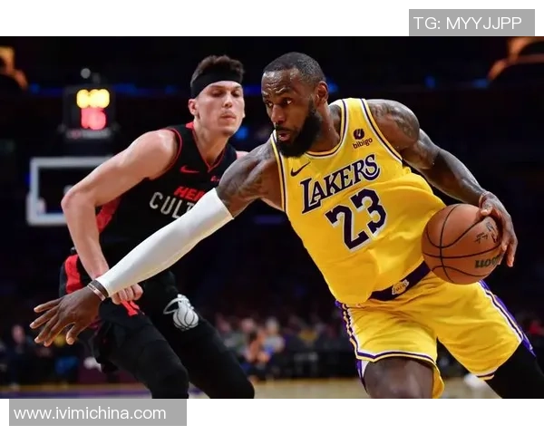 2020年NBA总决赛首场回放湖人与热火的精彩对决分析 2020年NBA总决赛首场回放湖人与热火的精彩对决分析